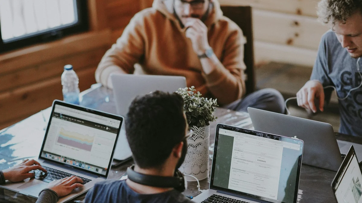 +workspace 綱島東口 駅前ワークスペースのイメージ