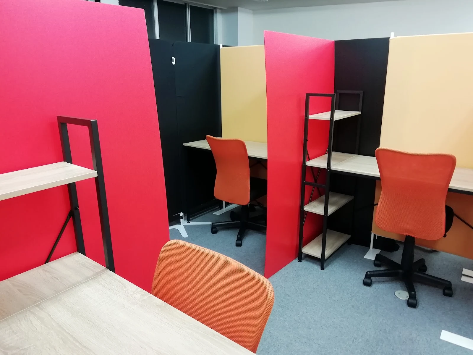自習室リスタ津新町 の店内 (Google提供)