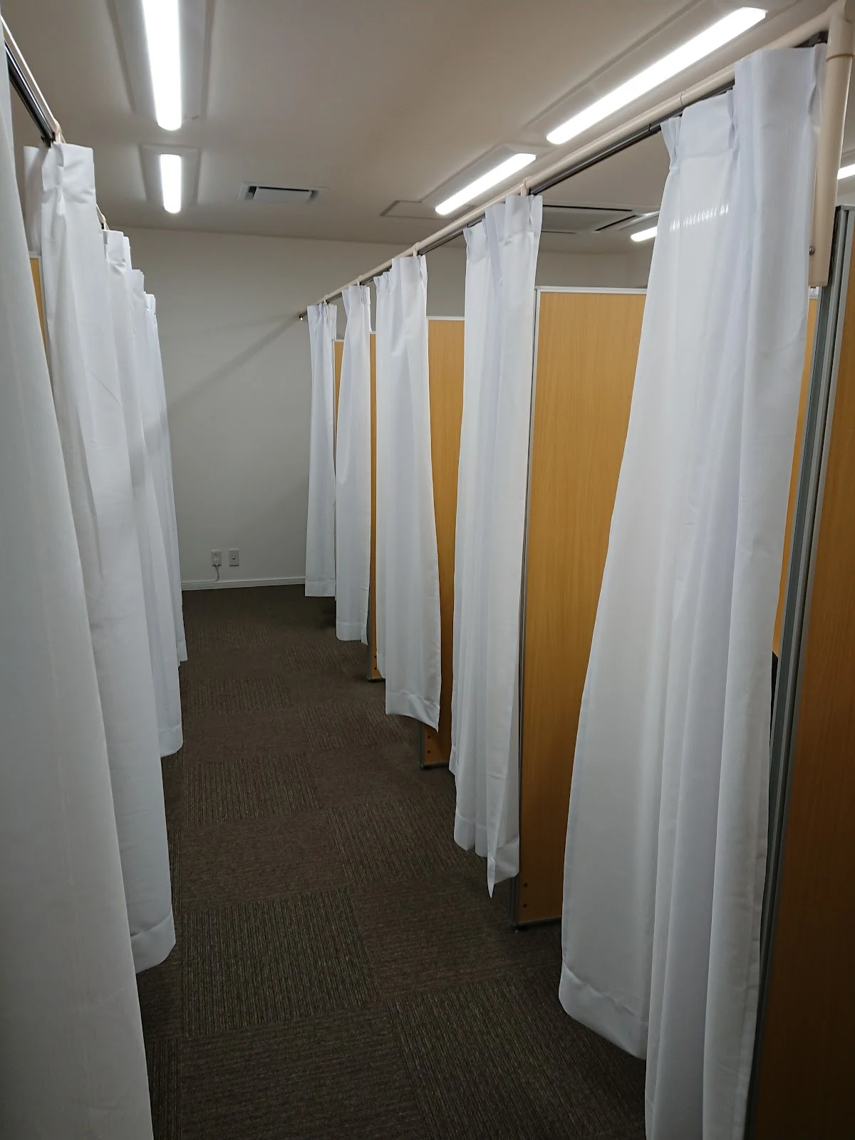 Yes!!自習室 大宮西口店 の店内