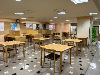 まちなかプラザ自習スペース（画像提供: www.city.asahikawa.hokkaido.jp）