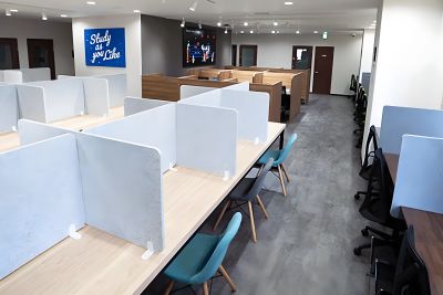 Gadol Cafe&Study 三宮店