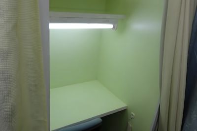 水道橋自習室 カーテン付きブース席