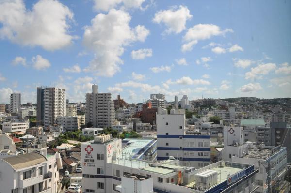 ZORKS沖縄/シェアオフィス/コワーキングスペース/自習室 の店内 (Google提供)
