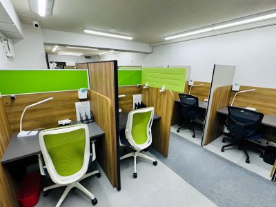 Kiwis Study Spaceの外観・内観（画像提供: kiwis.jp）