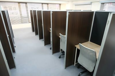 キャリアアップ自習室 神田店
