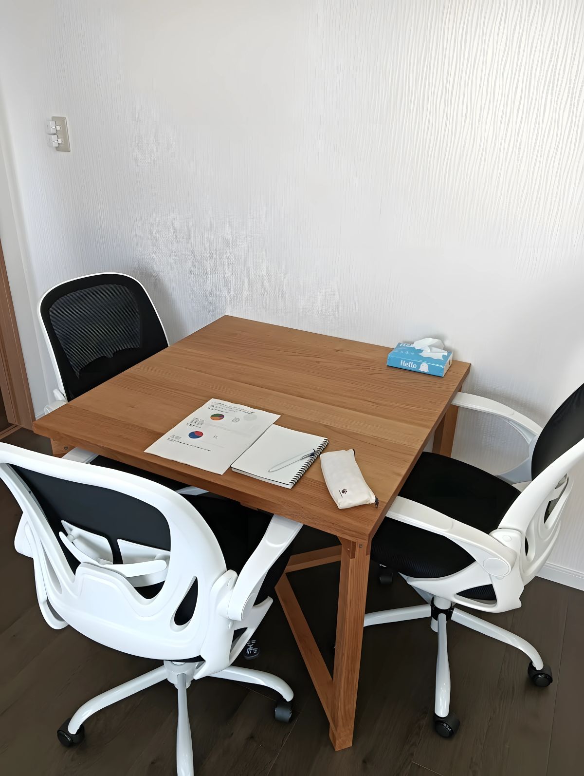 有料自習室FullFlatの外観・内観写真（画像提供: wawawacafe.oodate-kosodate.com）