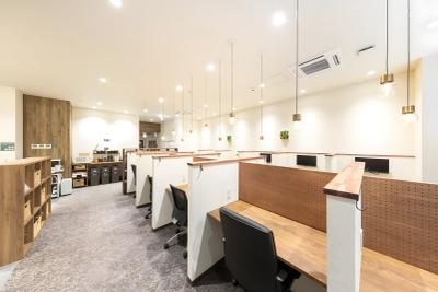 BIZcomfort江戸川瑞江 オープンスペース内装（画像提供: BIZcomfort）
