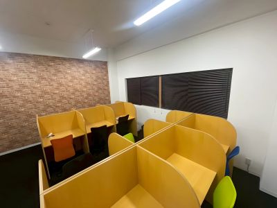 天神赤坂自習室think spaceの外観・内観写真（画像提供: thinkspace-fukuoka.com）