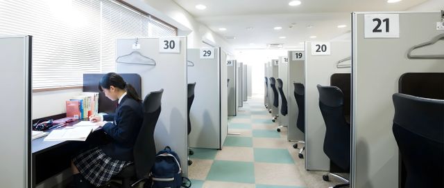レンタル学習室 千石店 の内観(画像提供: 自習室KAKOI)